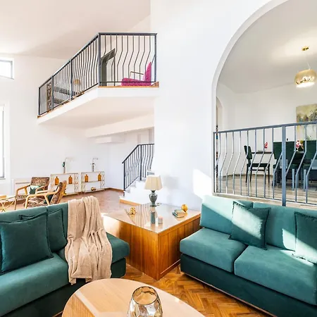 Holiday Home In Albufeira With Sea Views Vila *